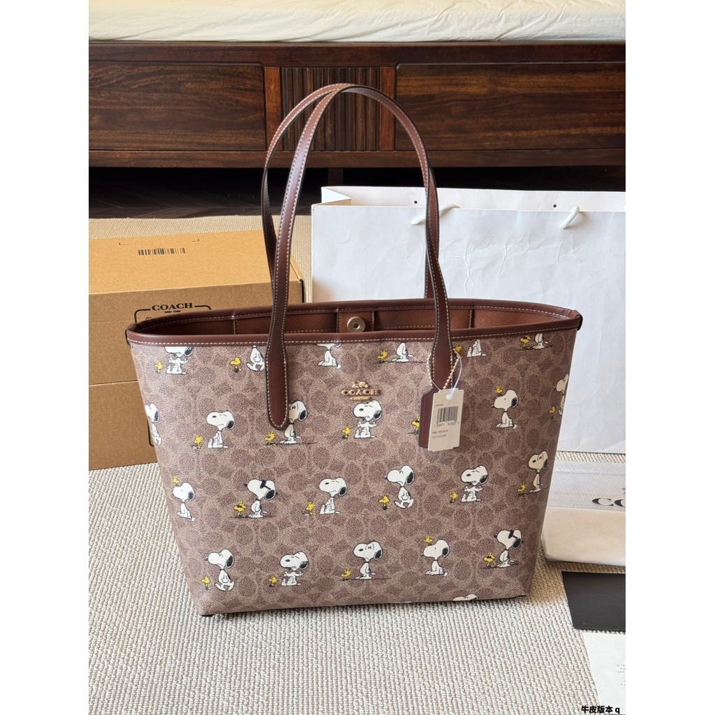 Thailand COACH Tote Bag All-Match Shopping Square Bag Retro Classy Messenger Bag Luxury ประณีตกระเป๋