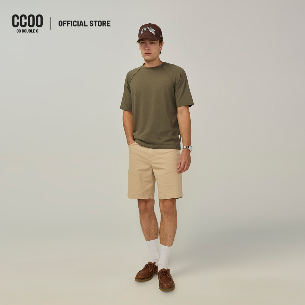 CC DOUBLE O CLASSIC SHORTS ผู้ชาย กางเกงขาสั้นทรงคลาสสิก รุ่น O26SGME014 (SS26 #D3)