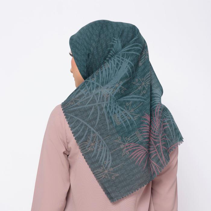 3P9U9- Zm Zaskia Mecca - ผ้าพันคอ Mentawai ผ้าพันคอ Ultra Sonic Square ผ้าพันคอ - Jolita Indonesia B