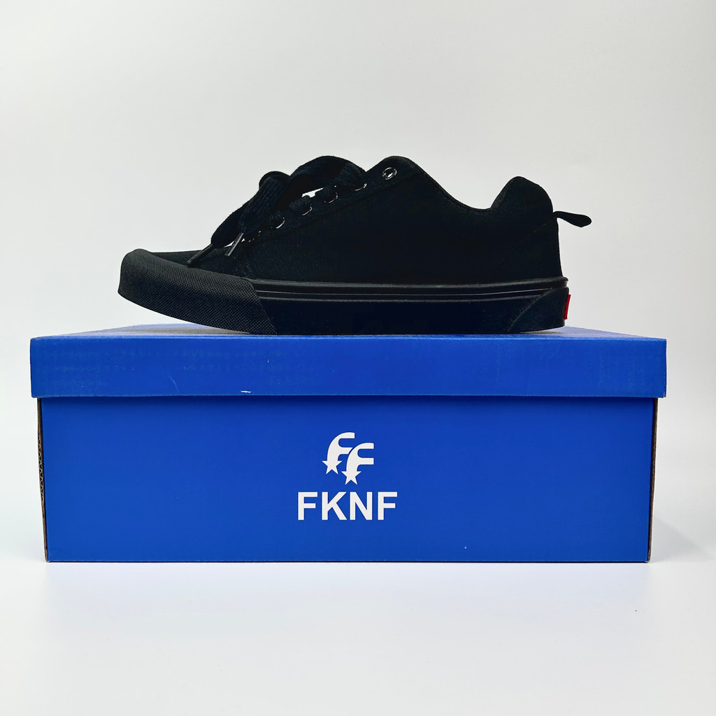 ใหม่ล่าสุด SUEDE XL TICKER และคุณภาพสูง SUEDE MATERIAL บนผู้ชายและผู้หญิง