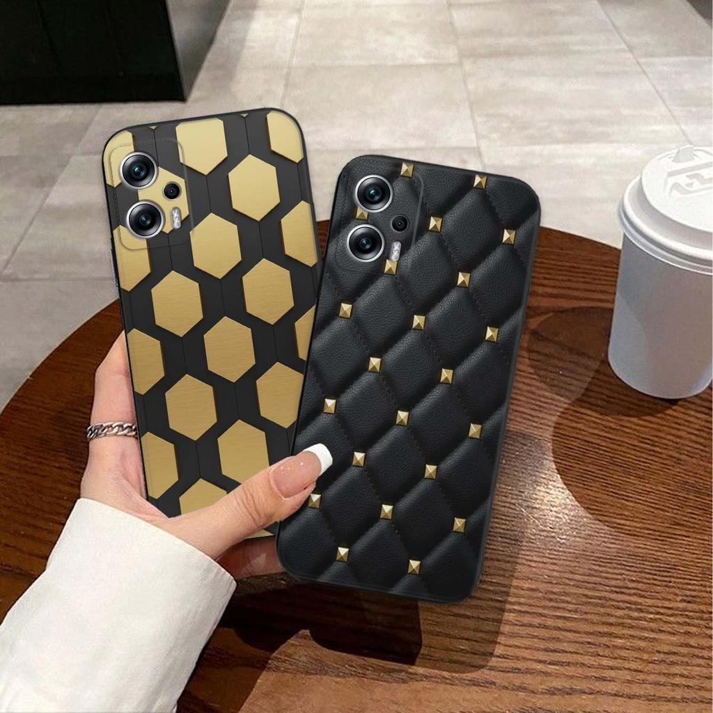 เคส Xiaomi Poco X4 GT / X4 Pro มีเส้น แฟชั่นโลหะ ลูกบาศก์