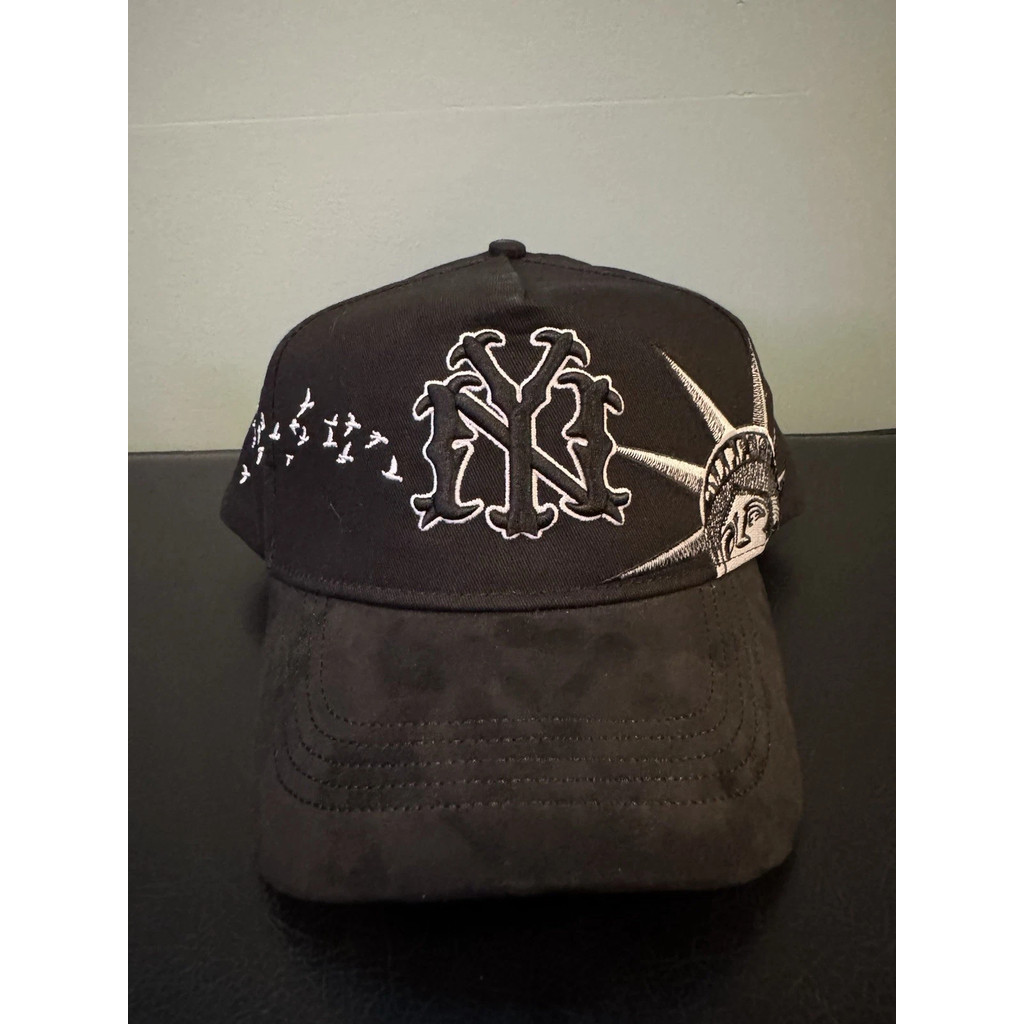 หมวก Dandy NY4Ever รวมกล่องพิเศษ