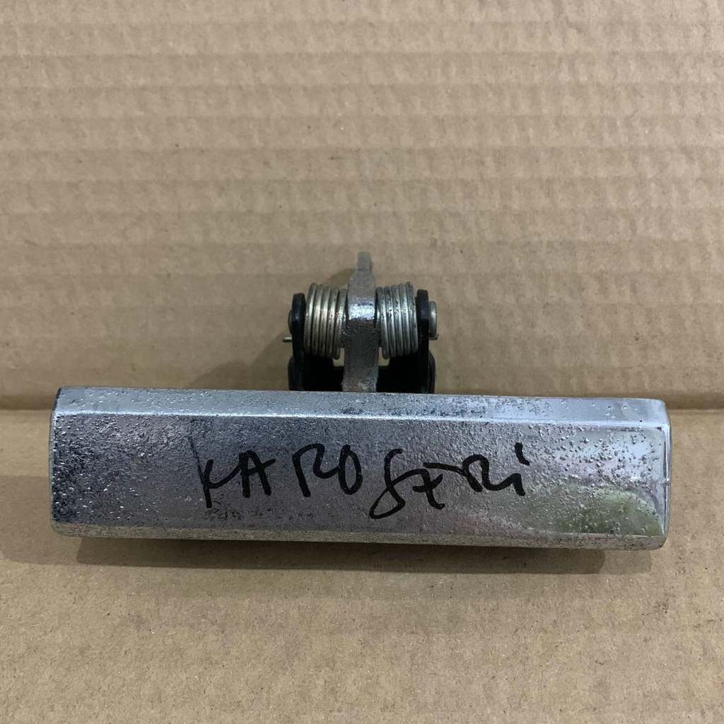 ที่จับรถเก่า Karoseri Minus 12x3cm HS ไต้หวัน