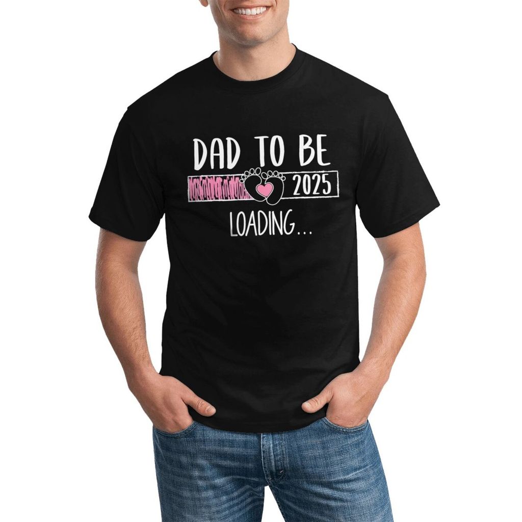 Dad To Be 2025 New Dad 2025 To Be Promoted To Daddy Essential เสื้อยืดผ้าฝ้ายขนาดบวกสําหรับตู้เสื้อผ