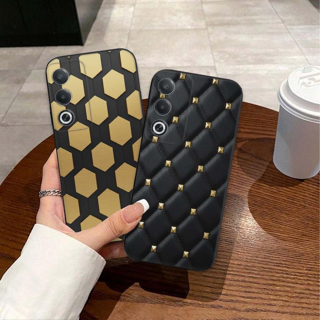 เคส Oppo A80 มีเส้น แฟชั่นโลหะ ลูกบาศก์