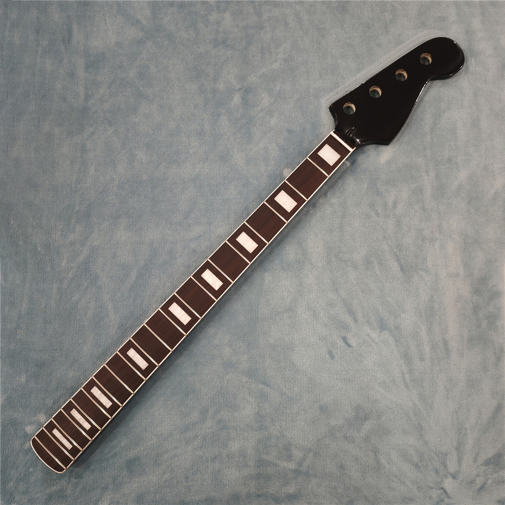 Maple Electric P Bass กีตาร์คอเปลี่ยน 20 Frets Rosewood Fretboard Pearl Block Inlay Black Glossy (GX