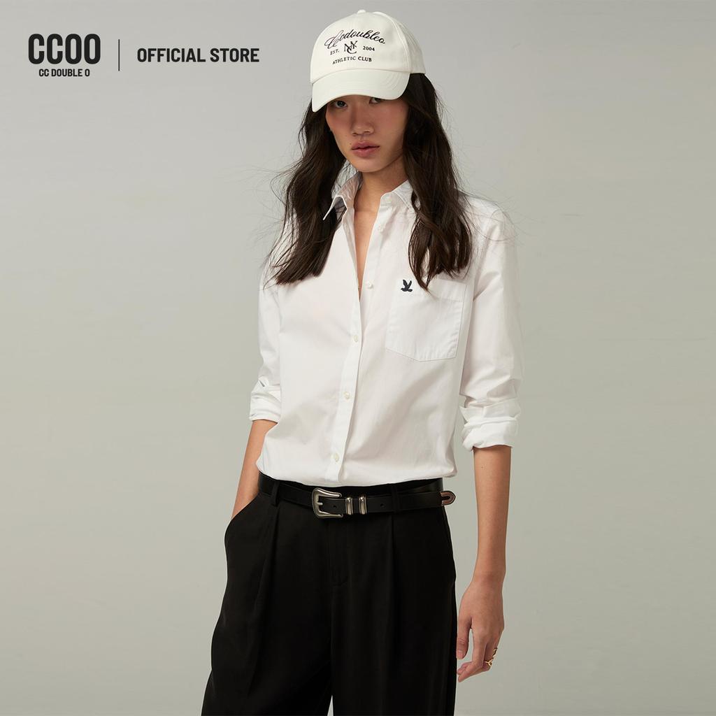 CC DOUBLE O REGULAR-FIT CLASSIC SHIRT ผู้หญิง เสื้อเชิ้ตทรงเรกูลาร์สไตล์คลาสสิก รุ่น O26SGWA111 (SS26 #P1)