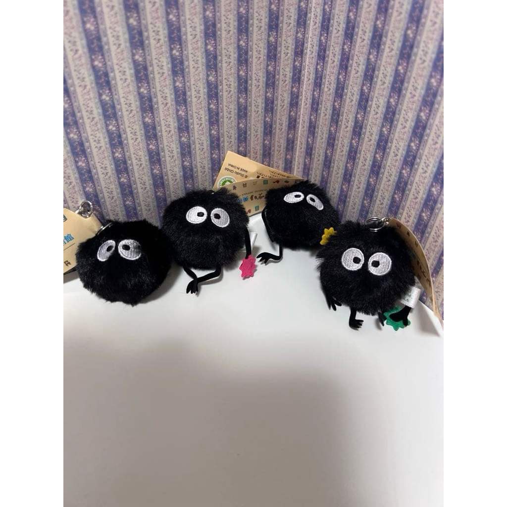 【Direct from Japan】ชุดพวงกุญแจ Makkuro Kurosuke 4 ชิ้น ใหม่เอี่ยม ไม่เคยใช้งาน【Japan Exclusive】