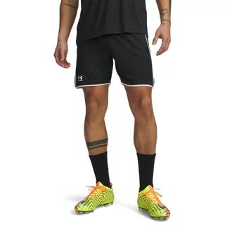 Under Armour กางเกงขาสั้นสำหรับผู้ชาย UA Challenger Train