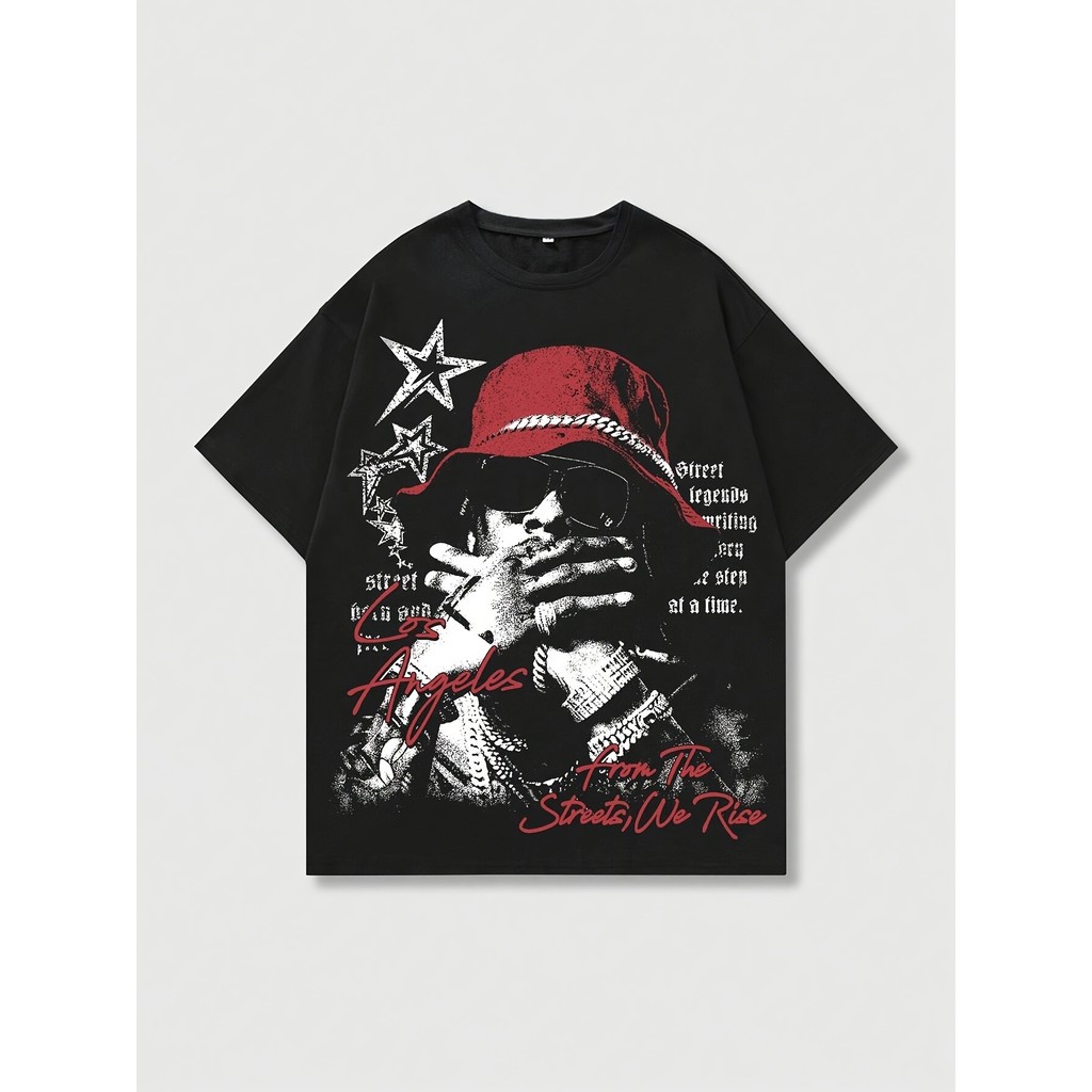 ROMWE MEN Street Life เสื้อยืดแขนสั้นกราฟิกรูปผู้ชายเหมาะสําหรับฤดูใบไม้ผลิและฤดูร้อนสไตล์ 2000s