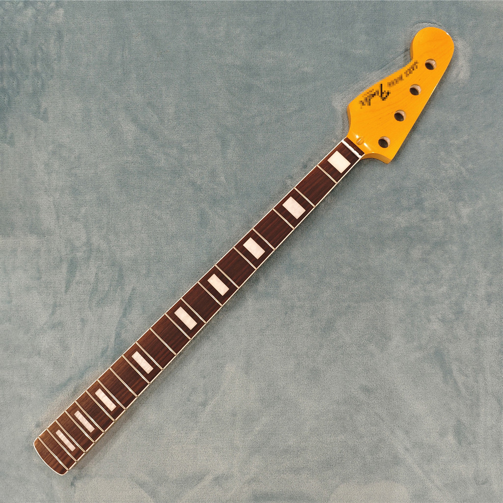 มือซ้าย Maple ไฟฟ้า J Bass กีตาร์คอเปลี่ยน 20 Frets Rosewood Fretboard Pearl Block Inlay สีเหลือง Gl