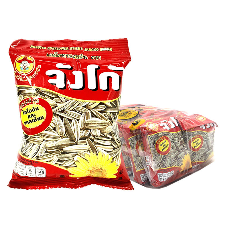 จังโก้ เมล็ดทานตะวันอบกรอบ 15 ก. x 12 (102093)