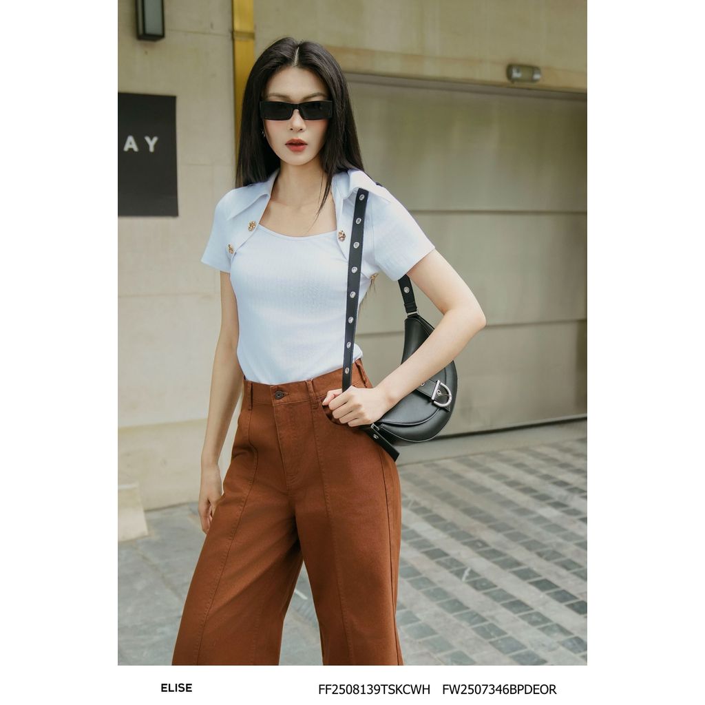 เสื้อยืดคอปกเปิดสีขาว รหัสดีไซน์ Elise O2O FF2508139TSKCWH