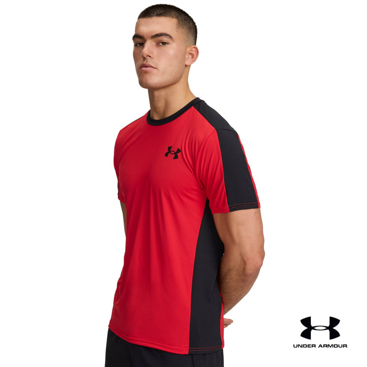 Under Armour เสื้อแขนสั้นสำหรับผู้ชาย HeatGear® Wordmark