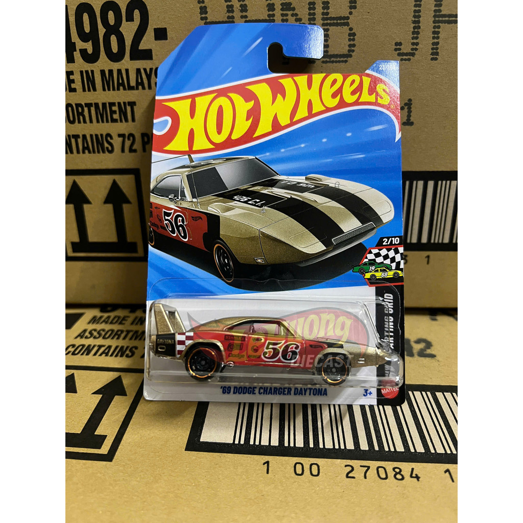 LeHuong Diecast - Hot Wheels 69 Dodge Charger Daytona Case B 2026