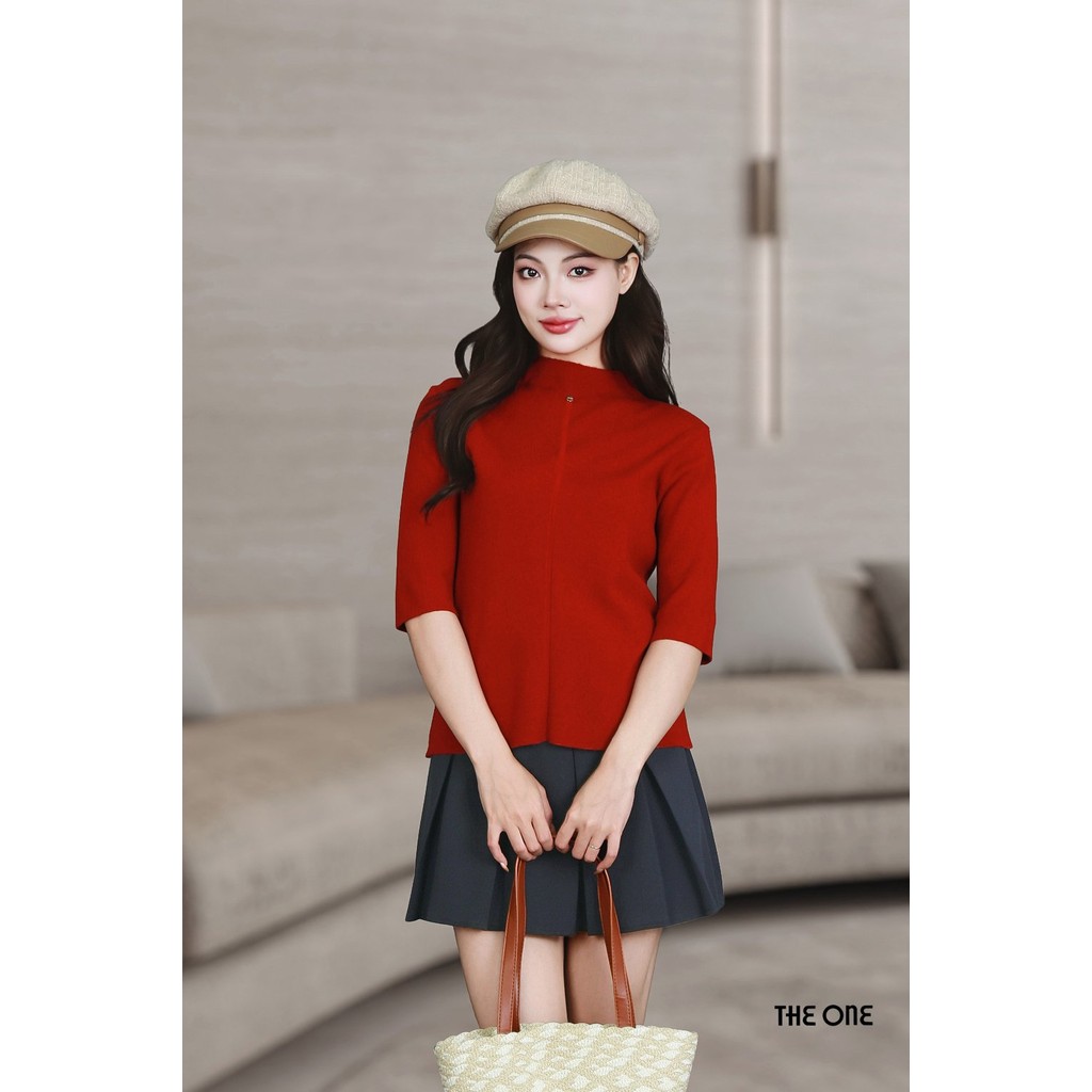 เสื้อสเวตเตอร์สีแดงคอปก 3F และกระดุมตกแต่งด้านหน้า AL75011DO The One Fashion