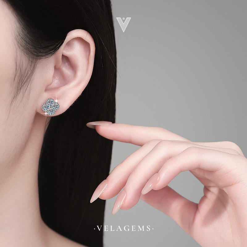 VELAGEMS حلق برسيم الحظ بالمويسانيت فضة 92.5 — صورة 2