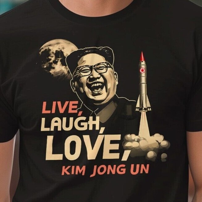 2025 สําหรับเพื่อนเสื้อวาฟเฟิล Kim Jong Un Rocket Launch Live Laugh Love เสื้อยืด Unisex xs-3xl 1