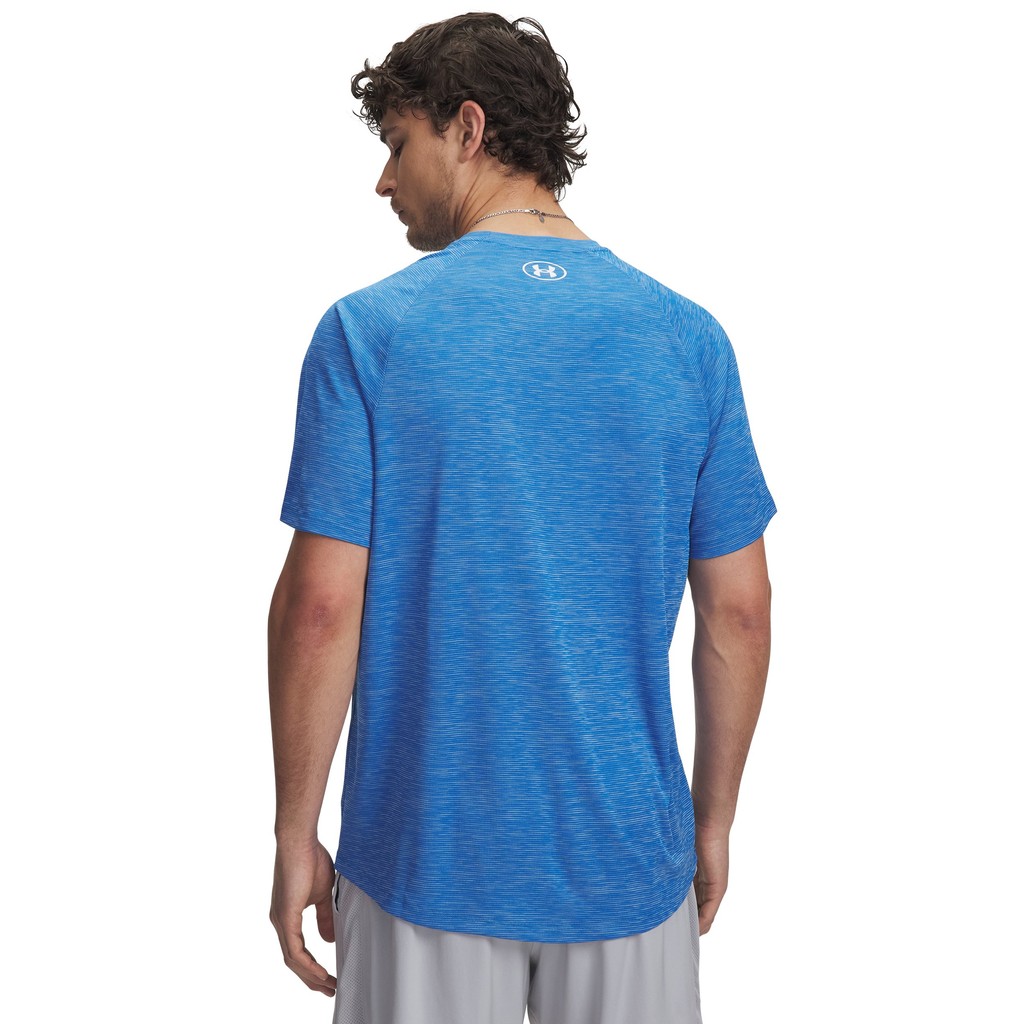 Under Armour เสื้อแขนสั้นสำหรับผู้ชาย UA Tech™ Textured — صورة 3