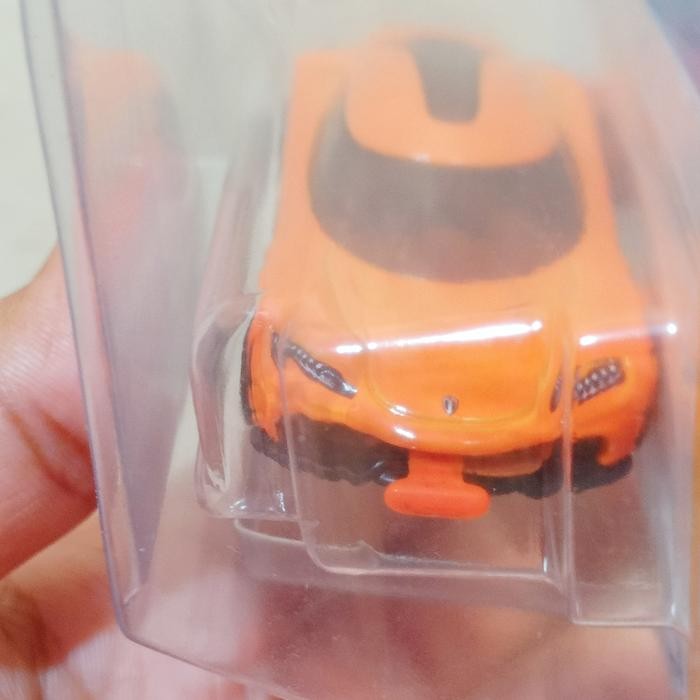 Hotwheels ข้อผิดพลาด Koenigsegg gemera melet สีส้ม หายากมาก