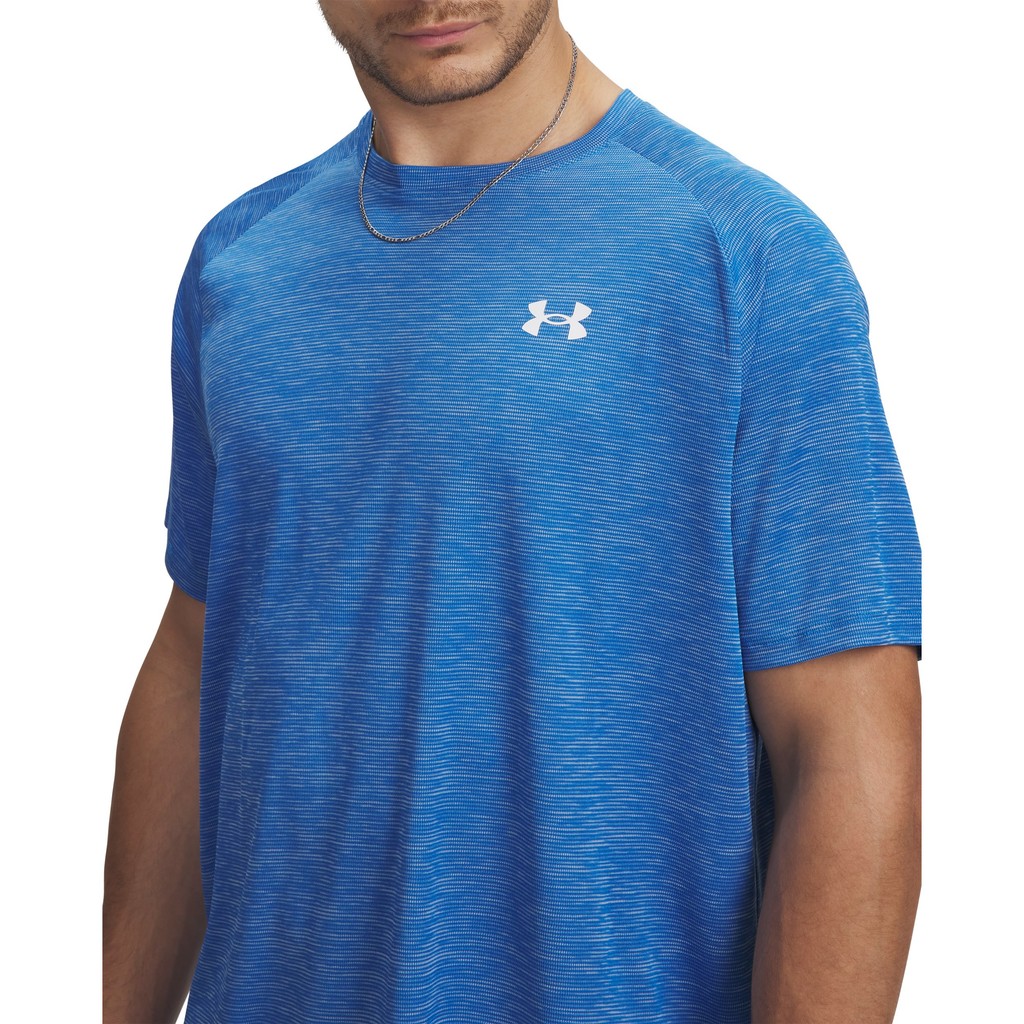 Under Armour เสื้อแขนสั้นสำหรับผู้ชาย UA Tech™ Textured — صورة 4