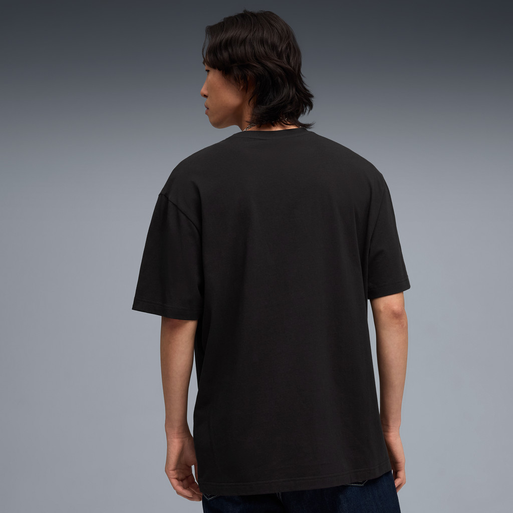 PUMA Prime/Select เสื้อยืดทรงหลวมลายกราฟิก Balloon Art สำหรับผู้ชาย สีดำ - 63443901 — صورة 3