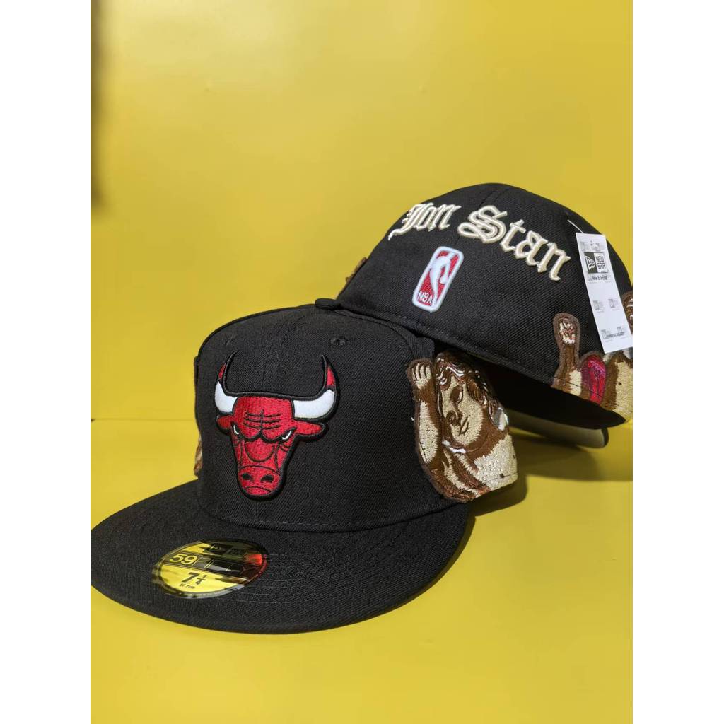 Los Angeles Lakers 17x Champions NBA Purple New Era Fited Cap Hat 9FIFTY 7 1/2