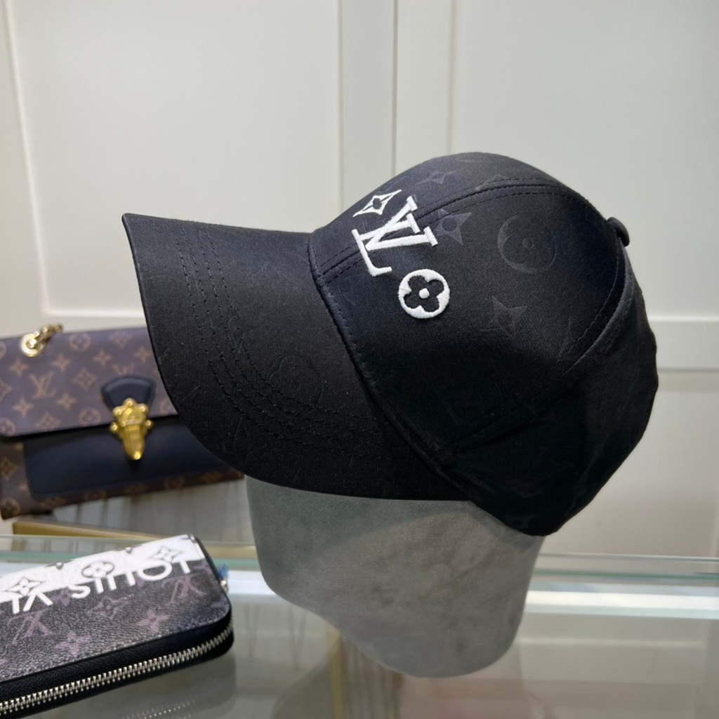 FENDI88 หมวกถักลายทาง FF คลาสสิก