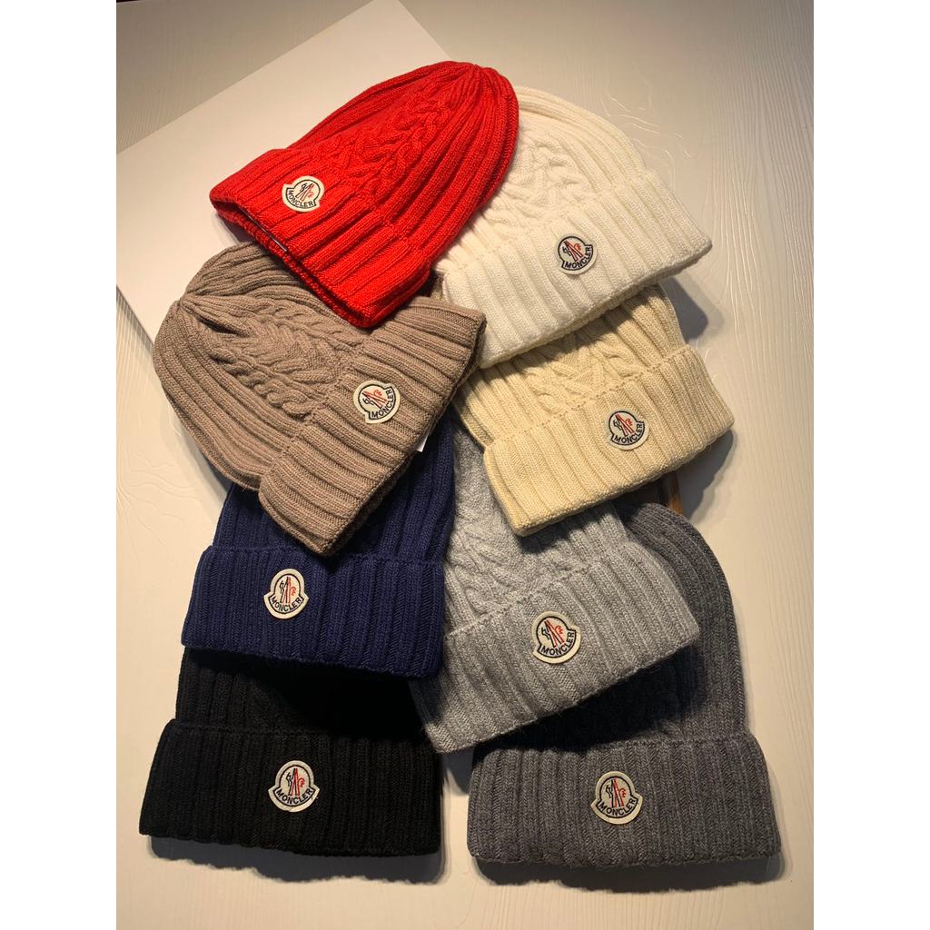 FENDI88 หมวกบักเก็ตแฟชั่นลาย FF สีดําสีขาวยอดนิยม