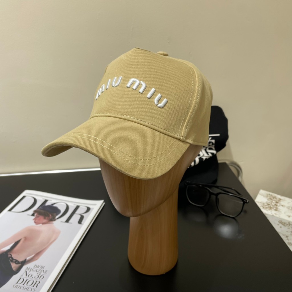 CEIL777 หมวกปีกกว้างผ้ายีนส์สีเทา Double C เย็บปักถักร้อยแฟชั่นครีมกันแดดหมวกบังแดด