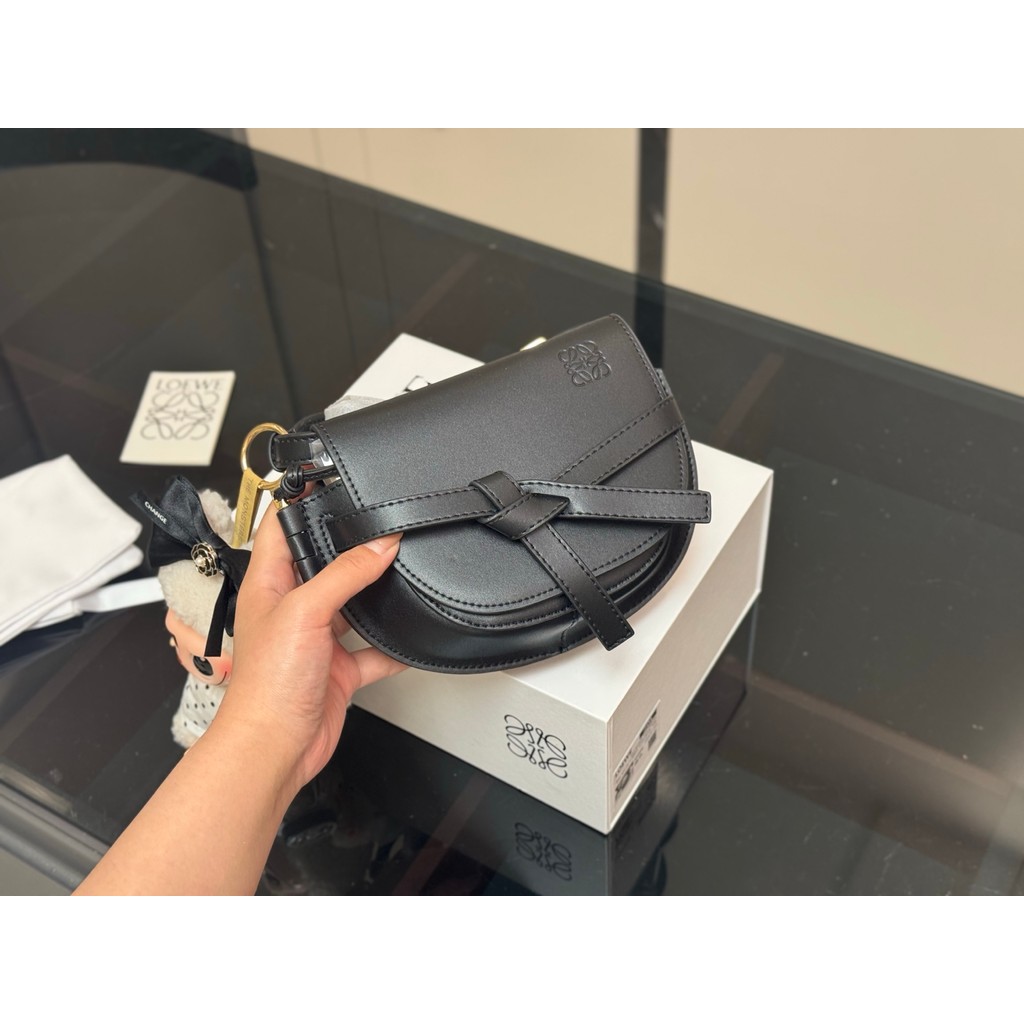 Sadddle Bag Messenger Bag หนังวัว