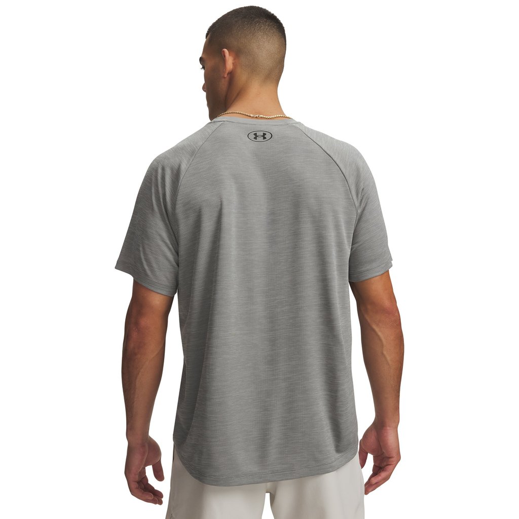 Under Armour เสื้อแขนสั้นสำหรับผู้ชาย UA Tech™ Textured — صورة 3