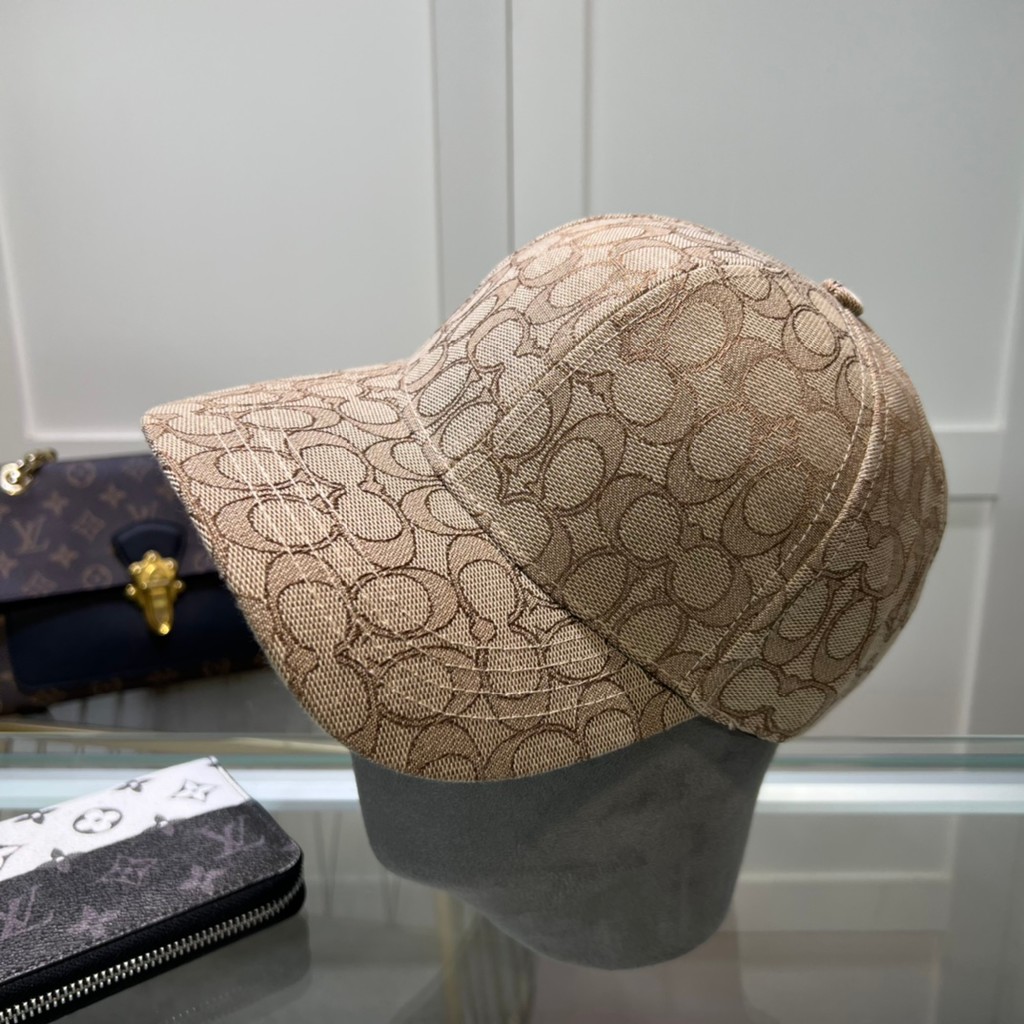 ชาแนล666 หมวกเบสบอลสีดําปักลายสีขาว 3410