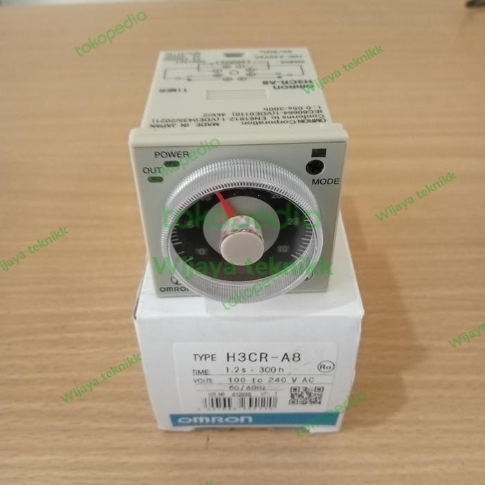 OMRON H3CR-A8 H3CR A8 220VAc TIMER และ Omron H3CR-A8 ซ็อกเก็ต 100 ถึง240