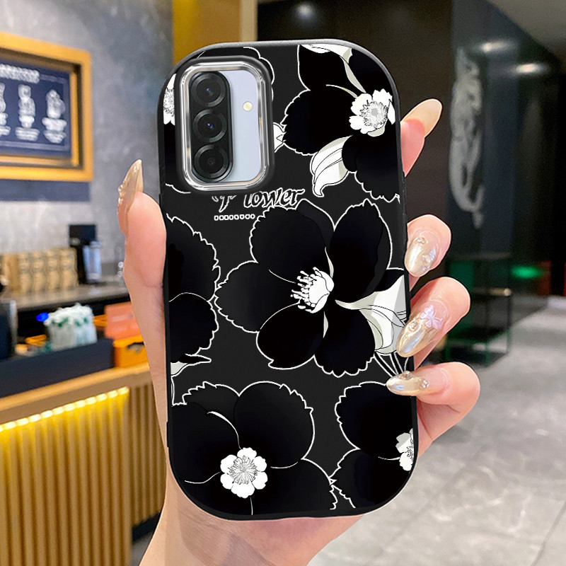 เคสสำหรับ Samsung A36 5G A56 5G A37 5G เคสTPUกันกระแทกลายดอกไม้ดำขาว
