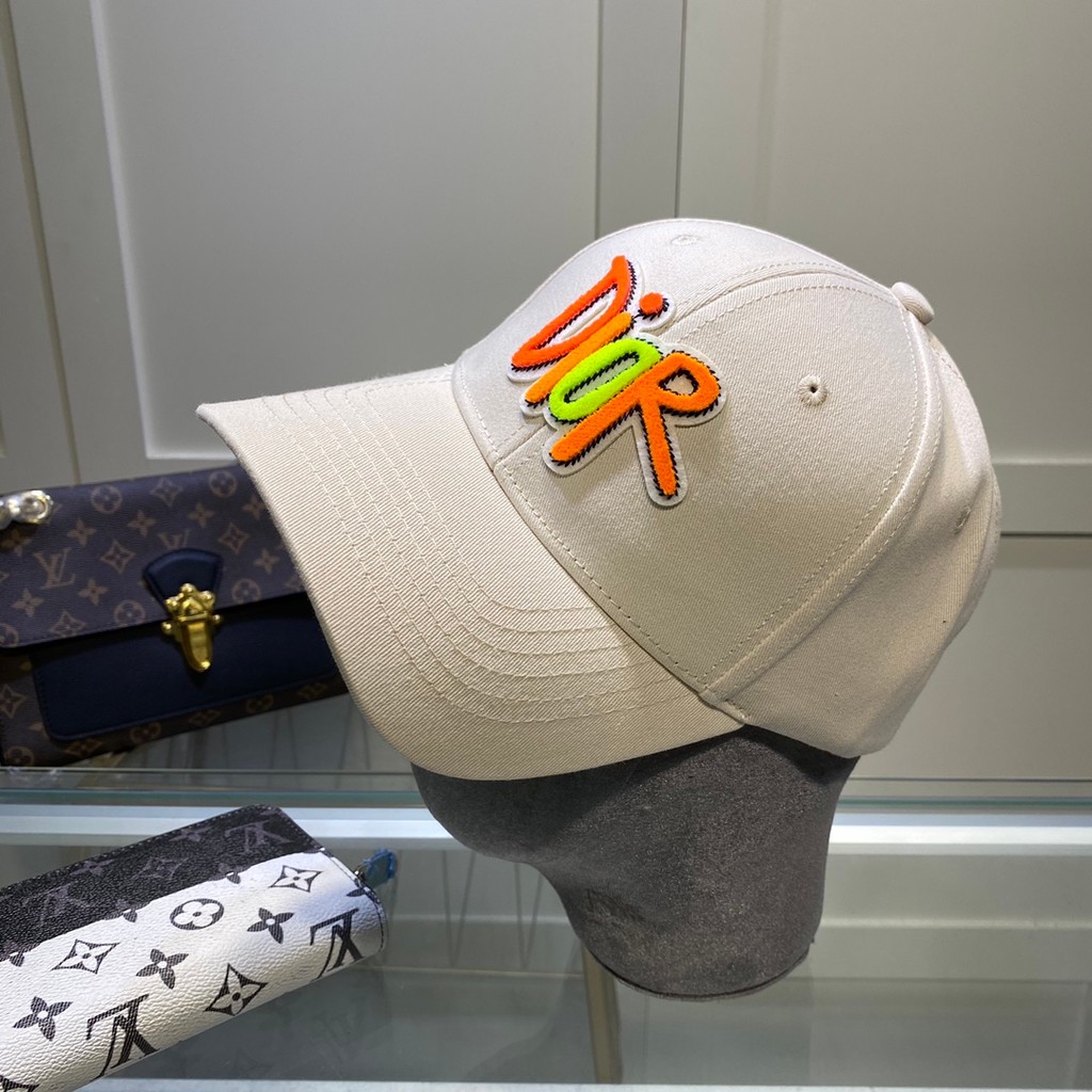 FENDI555 High Street แฟชั่น FF พิมพ์เบสบอลหมวกสีขาวฤดูใบไม้ผลิสไตล์ฤดูร้อน Basic Simple All-Match เห