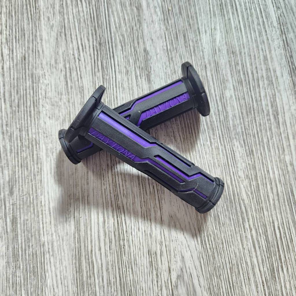 ปลอกมือ DAYTONA สีม่วง ใส่ WAVE / DREAM ได้ทุกรุ่น