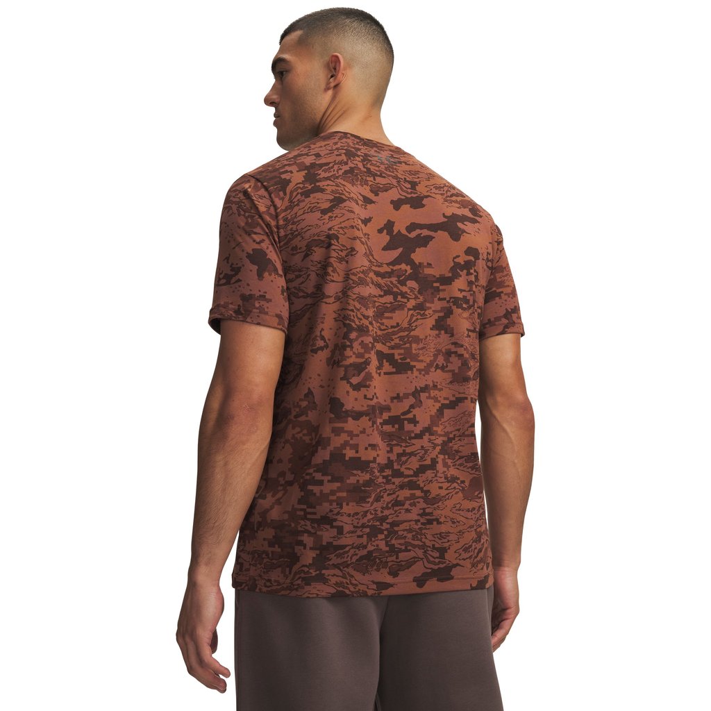 Under Armour เสื้อแขนสั้นสำหรับผู้ชาย UA ABC Camo — صورة 3
