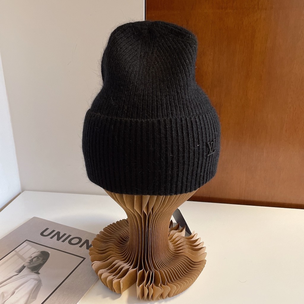 LV222 หมวกเบสบอลปักลาย Pink Paris