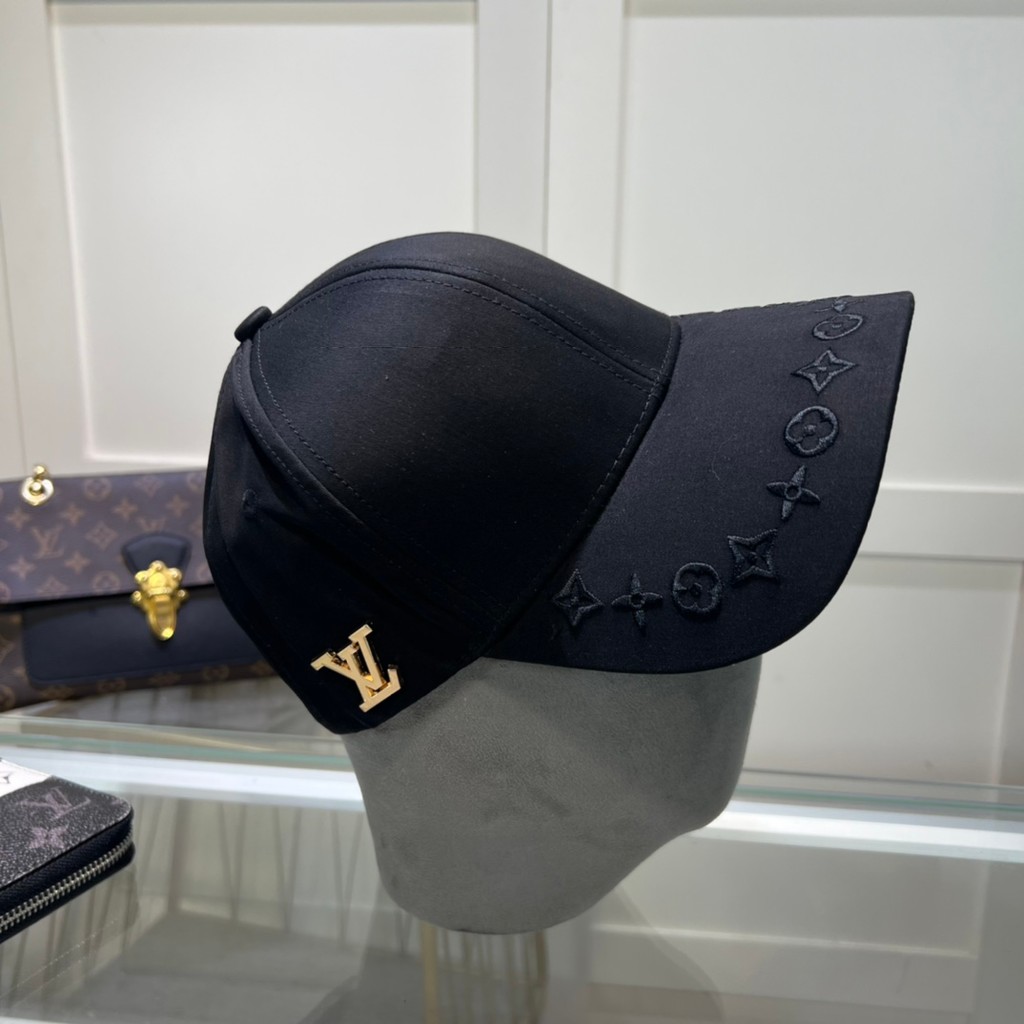 CHANEL666 All-Match Denim Blue White Color Bucket Hat