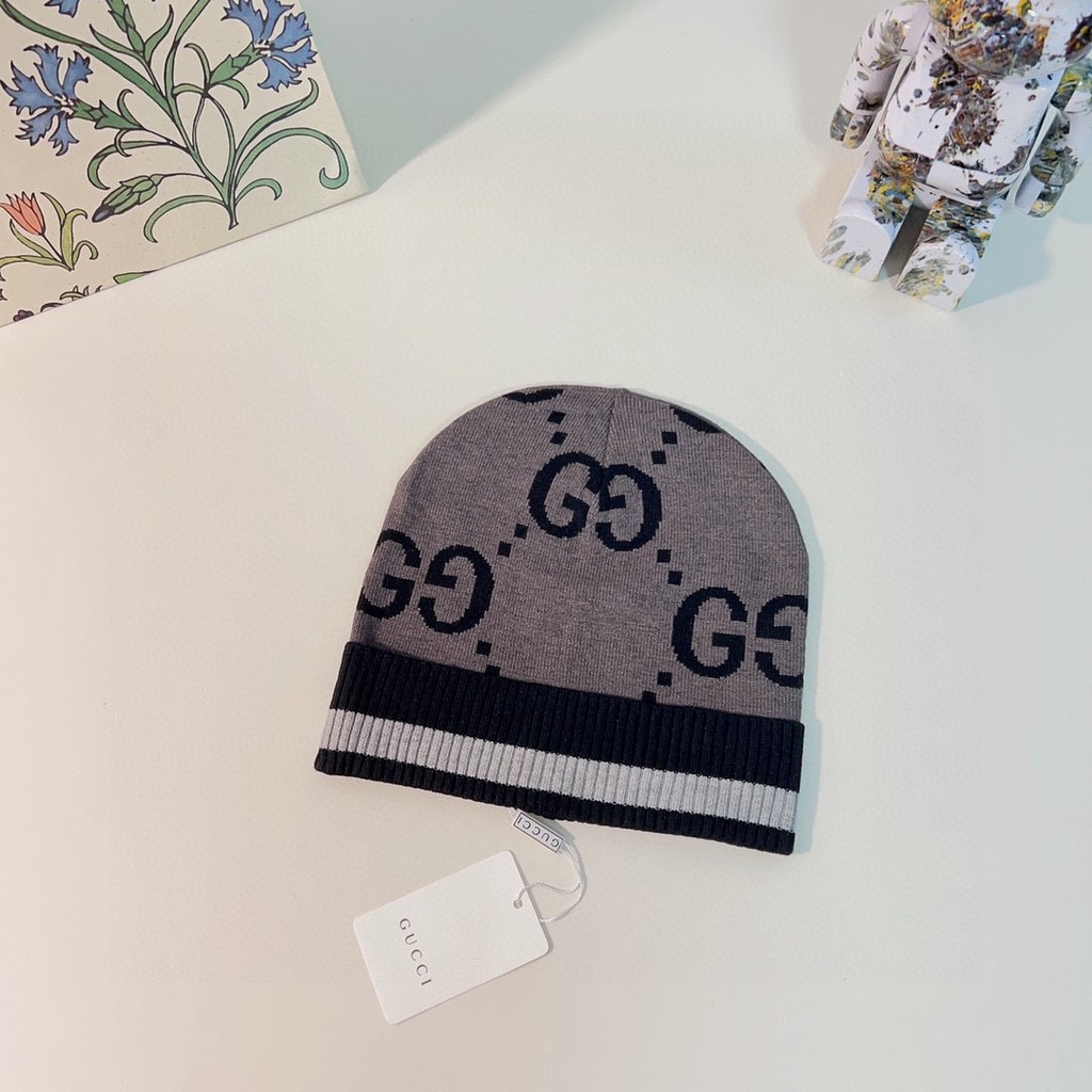 Balenciaga777 หมวกเบสบอลลาย GG สีดําแฟชั่น High Street