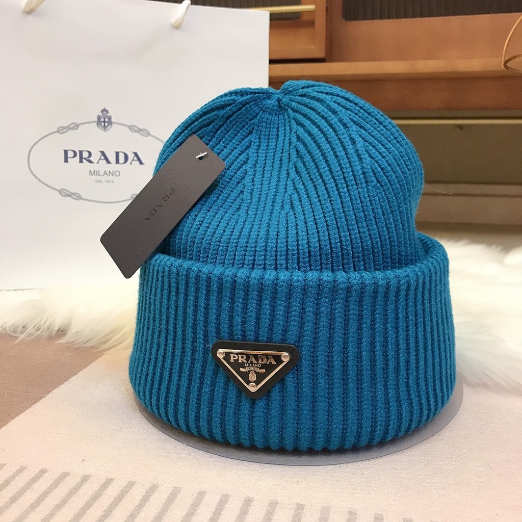 MONCLER666 หมวกถักสีเบจ Simple Classic LOGO แฟชั่น All-Match