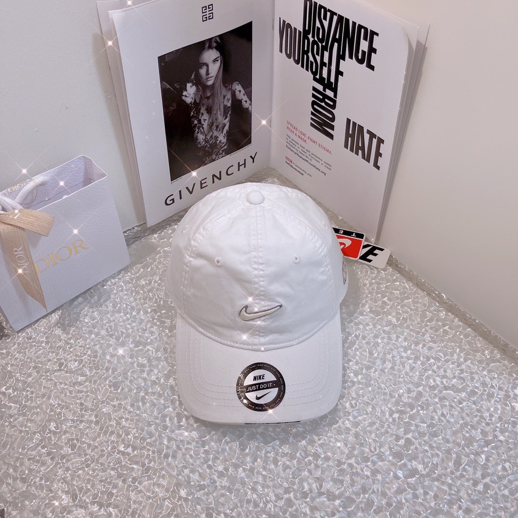 Dior777 หมวกเบสบอลสีดําพิมพ์ลายโลโก้คลาสสิก