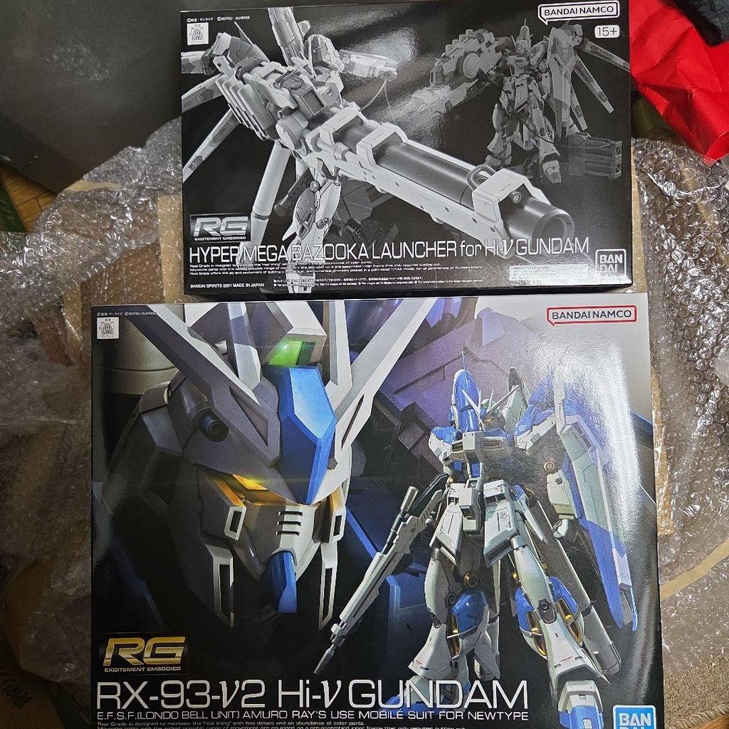 【Direct from Japan】[ชุด 2 ชิ้น] RG Hi-V Gundam & Hyper Mega Bazooka Launcher【Japan Exclusive】