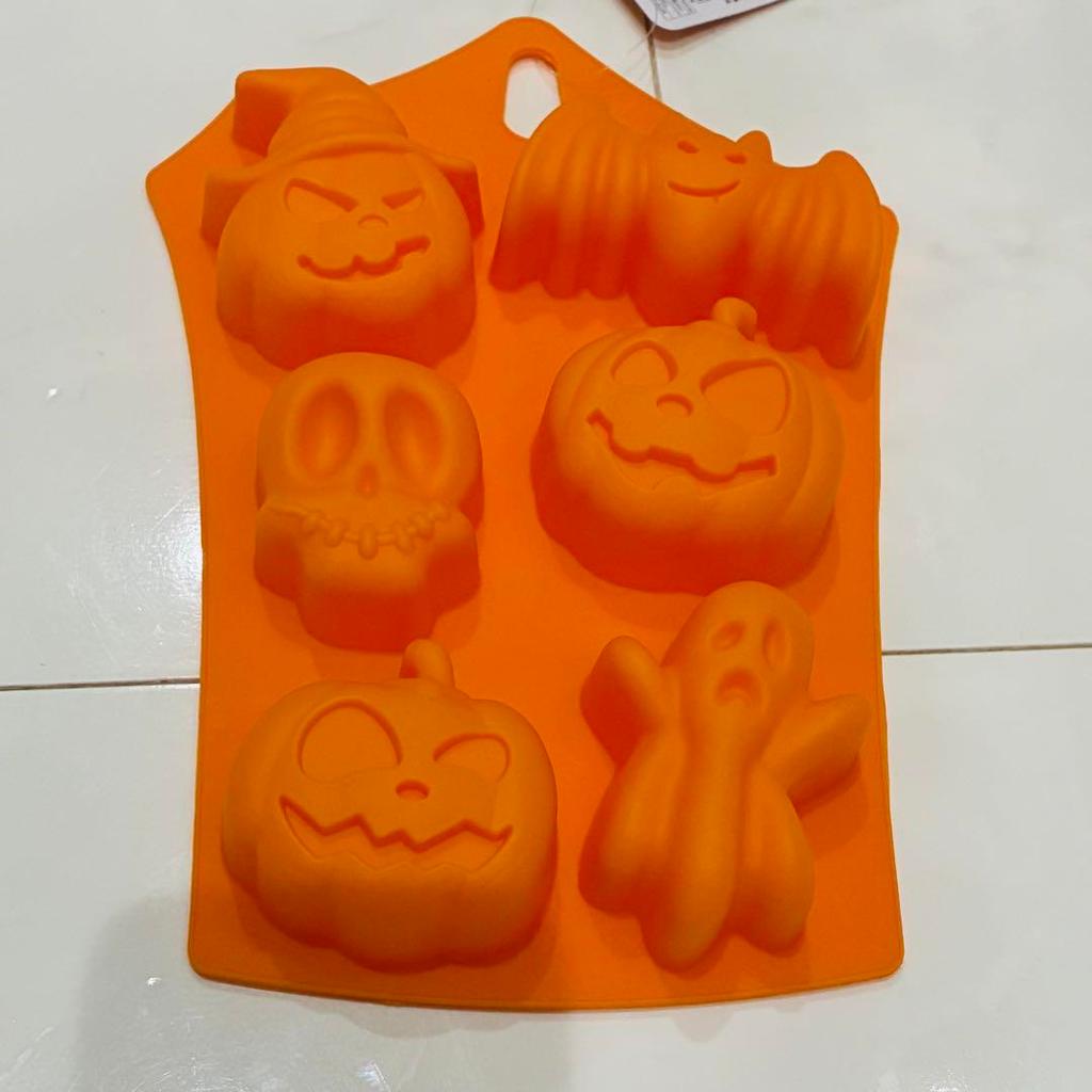 【Direct from Japan】[ใหม่] แม่พิมพ์เค้กซิลิโคนฮาโลวีนจาก Daiso【Japan Exclusive】