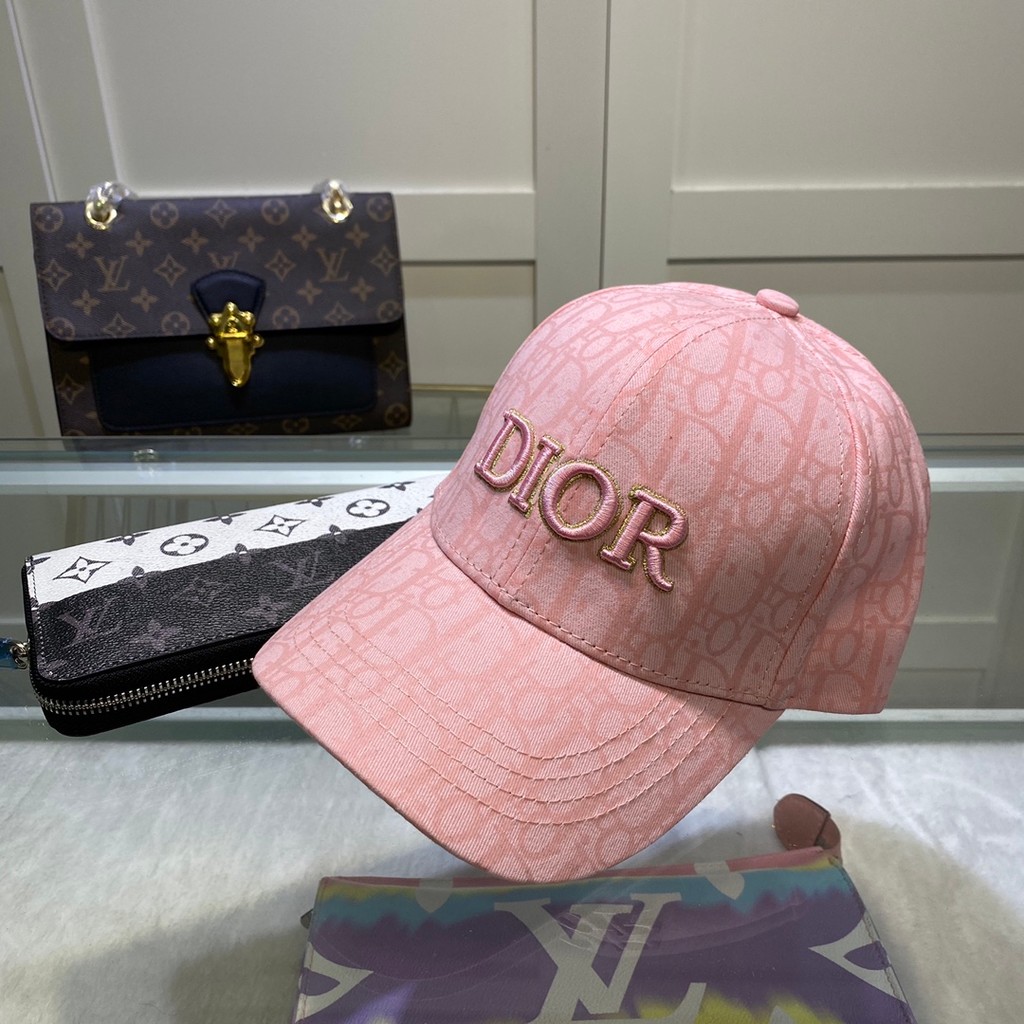 หมวกเบสบอล FENDI 999FF โลโก้คลาสสิก สีดำและสีน้ำตาล