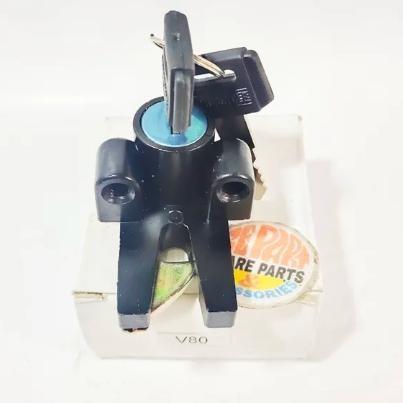 V80 ล็อคเบาะyamaha V80 ล็อคอาน