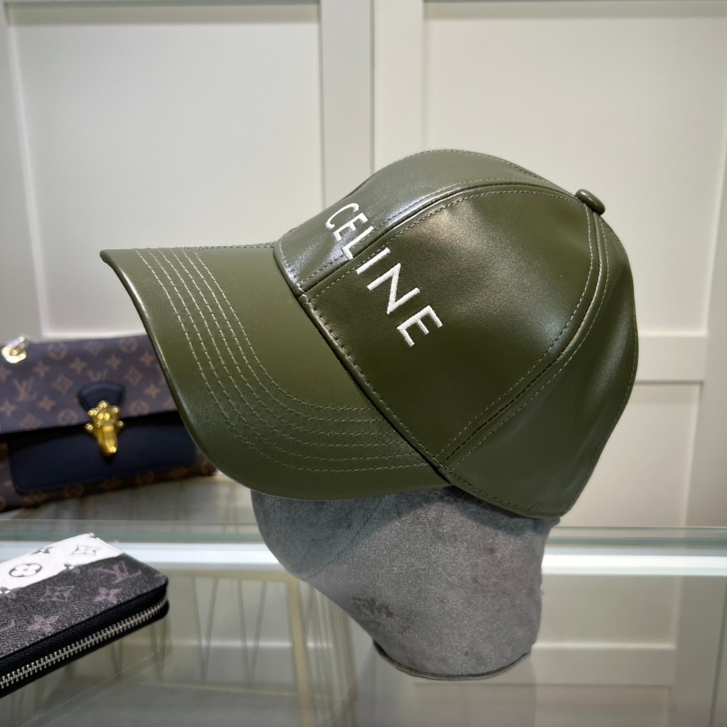 Moncler999 สีชมพูสีขาว Patchwork Fur Ball Cap