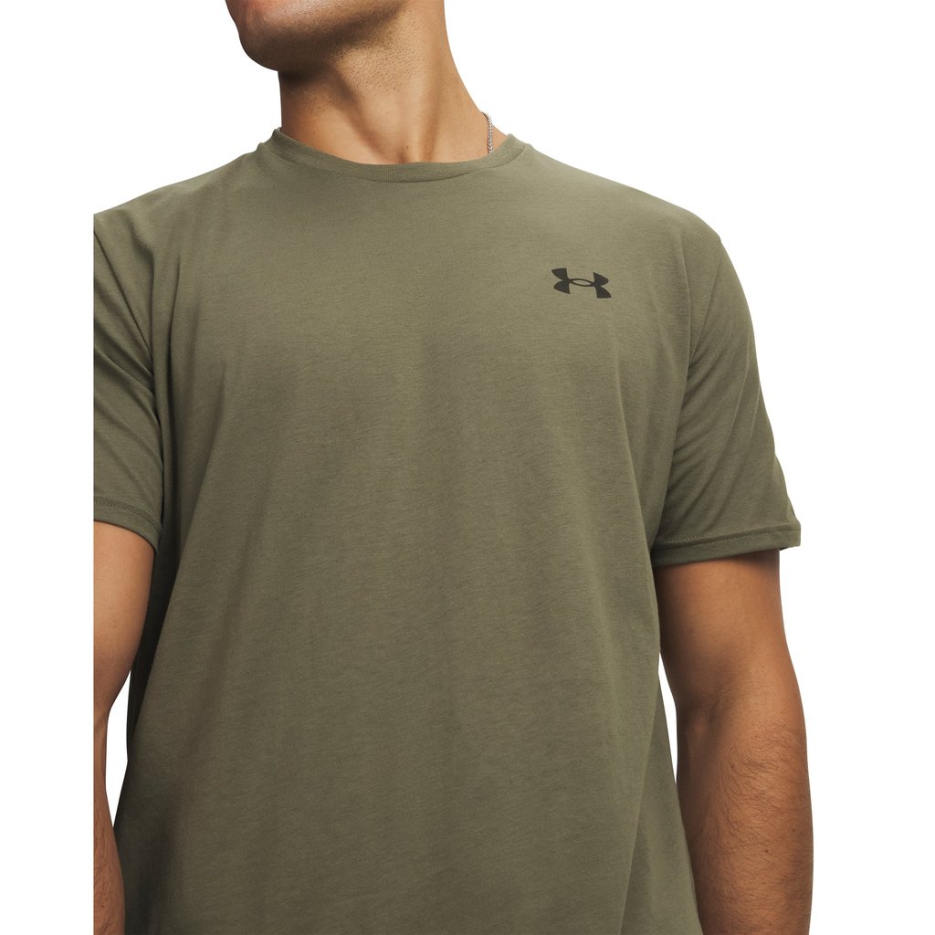 Under Armour تيشيرت رجالي Left Chest Lockup — صورة 4