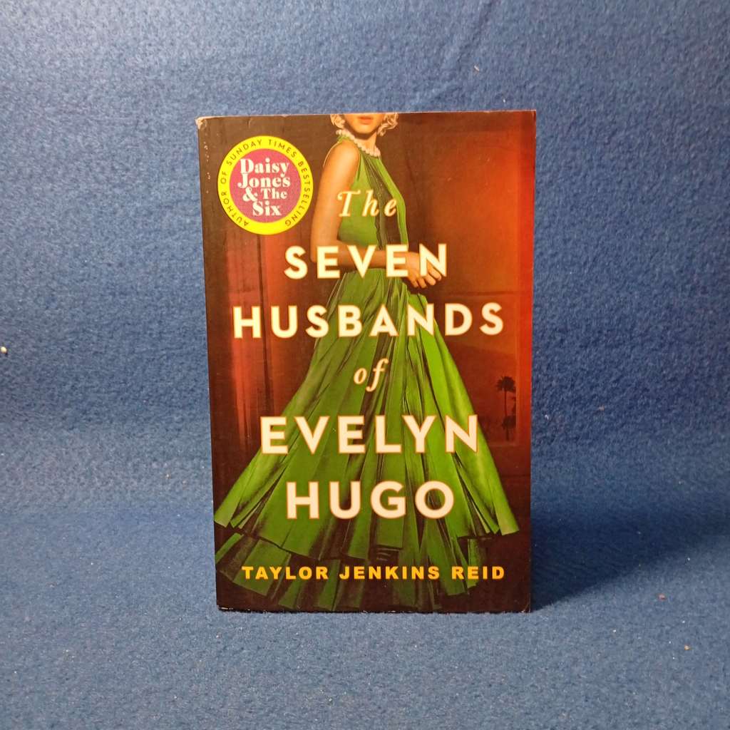 สามีเจ็ดแห่ง Evelyn Hugo โดย Taylor Jenkins Reid